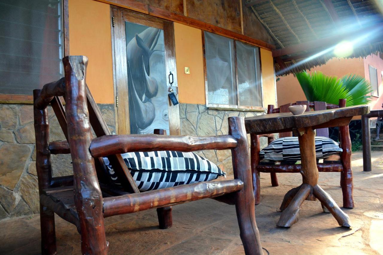 Shimba Hills Green Safari Lodge Kwale ภายนอก รูปภาพ