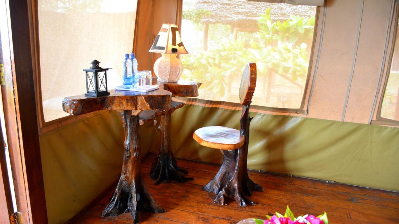 Shimba Hills Green Safari Lodge Kwale ภายนอก รูปภาพ