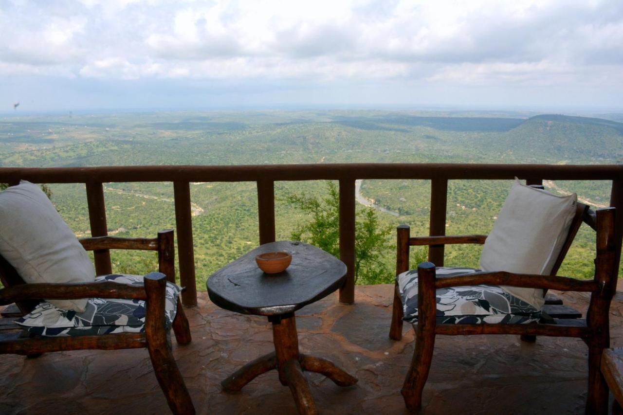 Shimba Hills Green Safari Lodge Kwale ภายนอก รูปภาพ