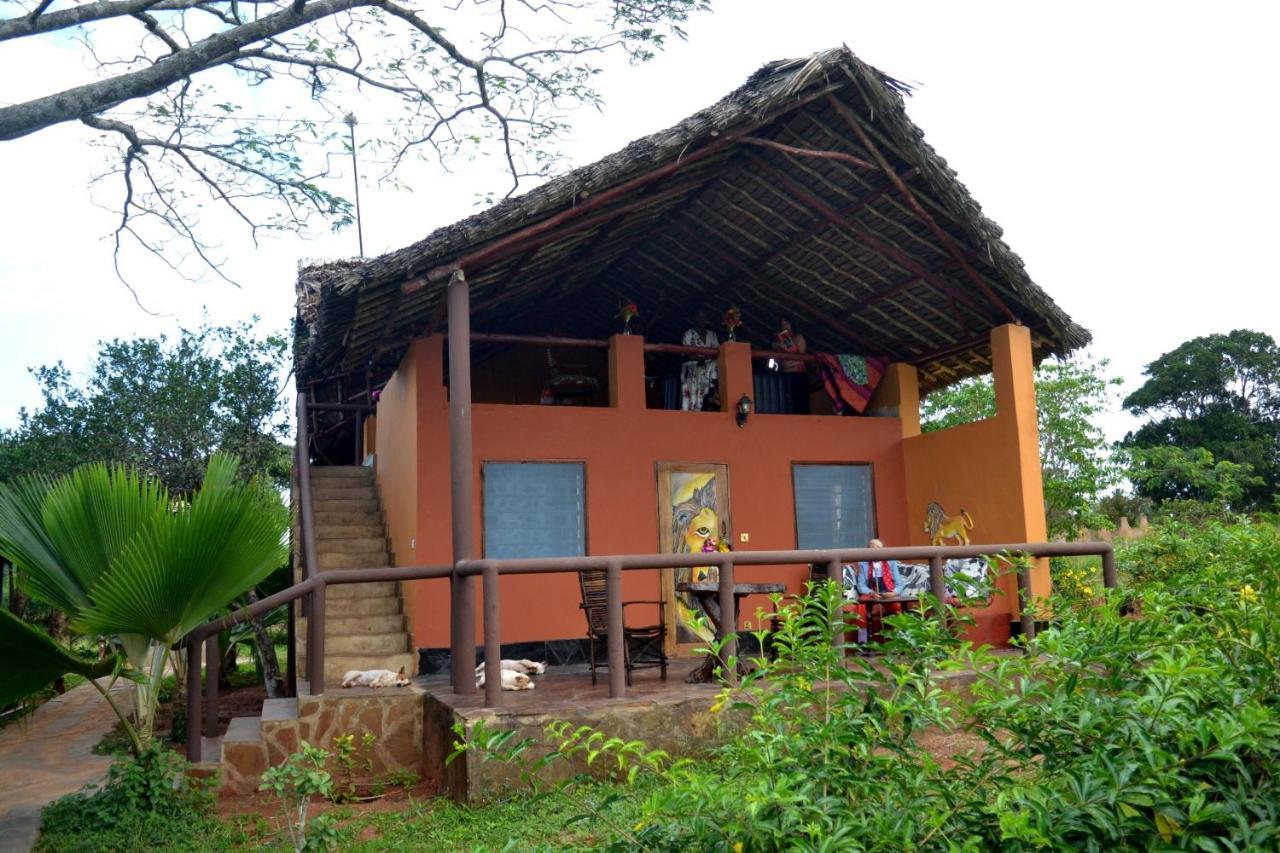 Shimba Hills Green Safari Lodge Kwale ภายนอก รูปภาพ